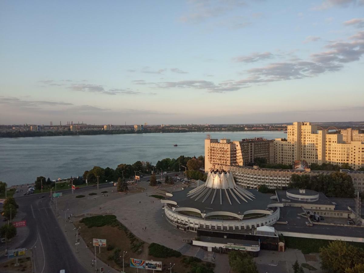 Most City Riverview Dnipro Esterno foto